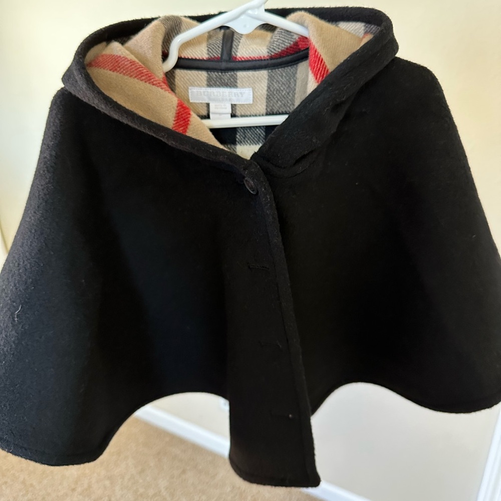 Burberry kids cloak